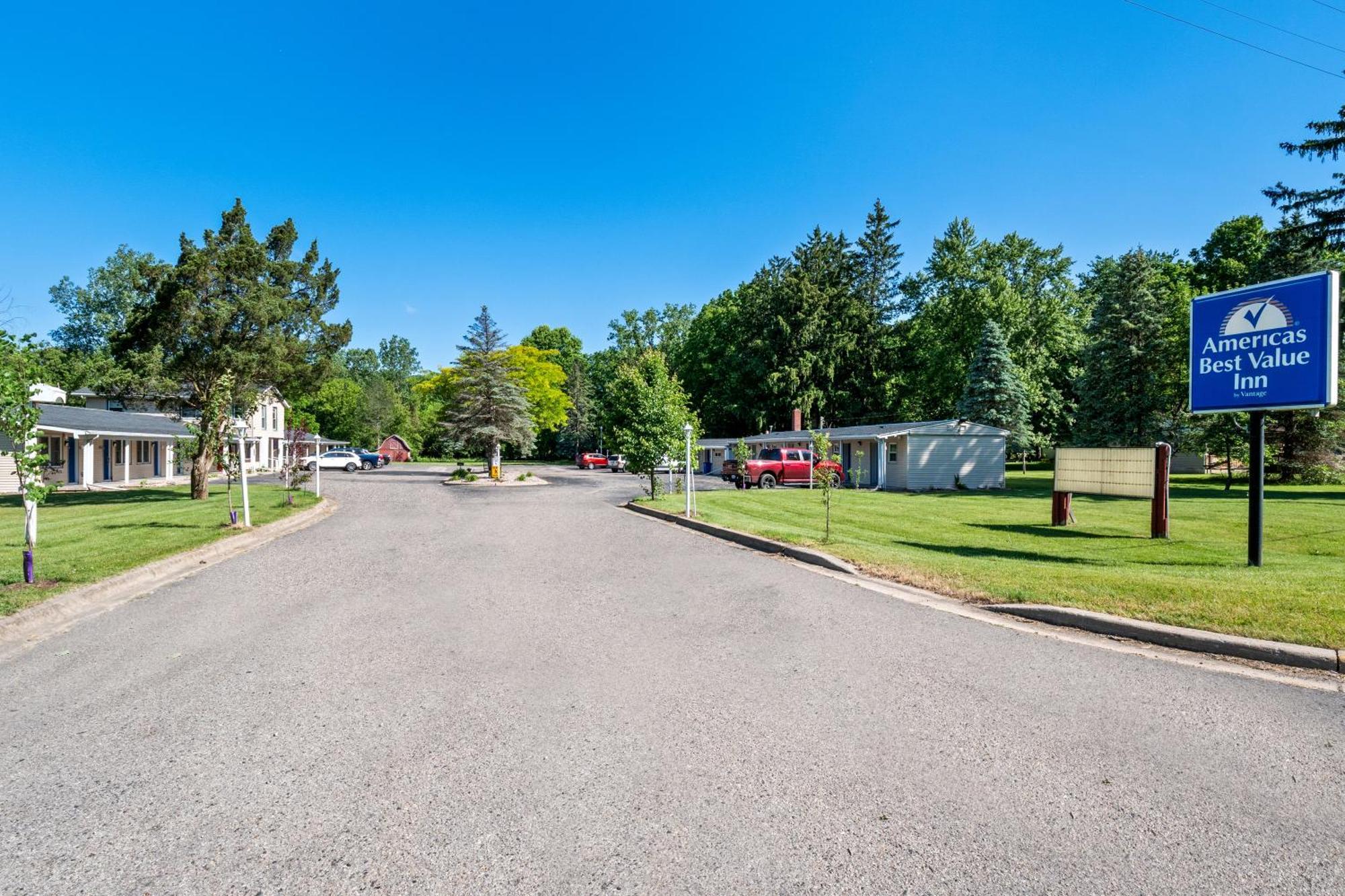 Americas Best Value Inn Jonesville/Hillsdale Dış mekan fotoğraf