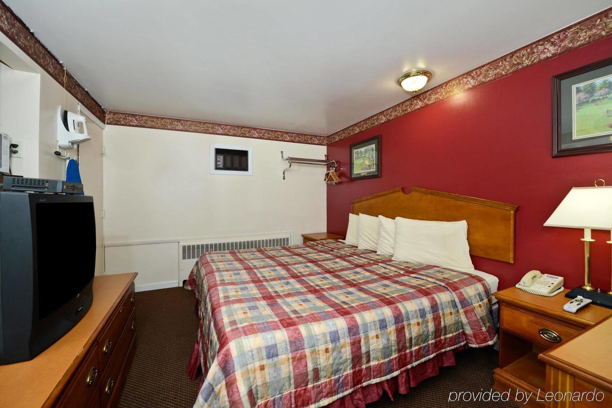 Americas Best Value Inn Jonesville/Hillsdale Oda fotoğraf